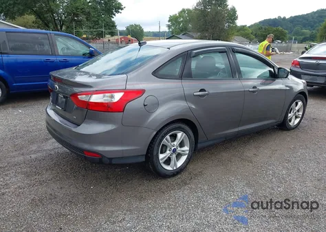 2014 Ford Focus Se z USA, uszkodzony, nr VIN 1FADP3F24EL234970